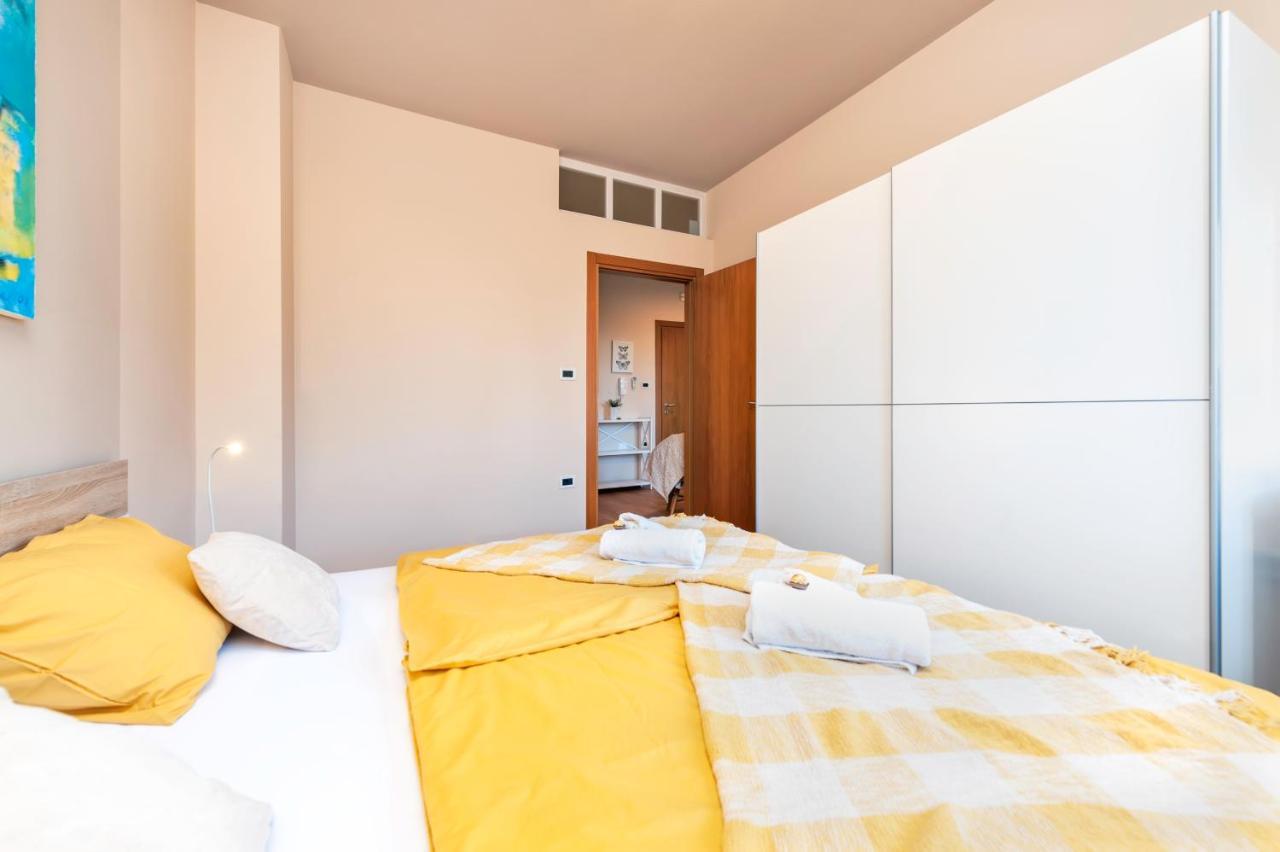 Room And Apartments Antea Rovinj Luaran gambar