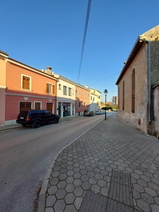 Room And Apartments Antea Rovinj Luaran gambar